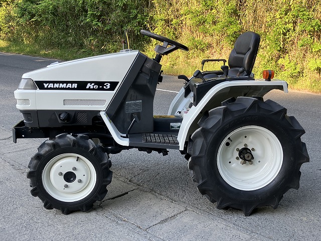 ヤンマー 中古トラクター Ke-3 新品ハンマーナイフモアMK125付 | 草刈